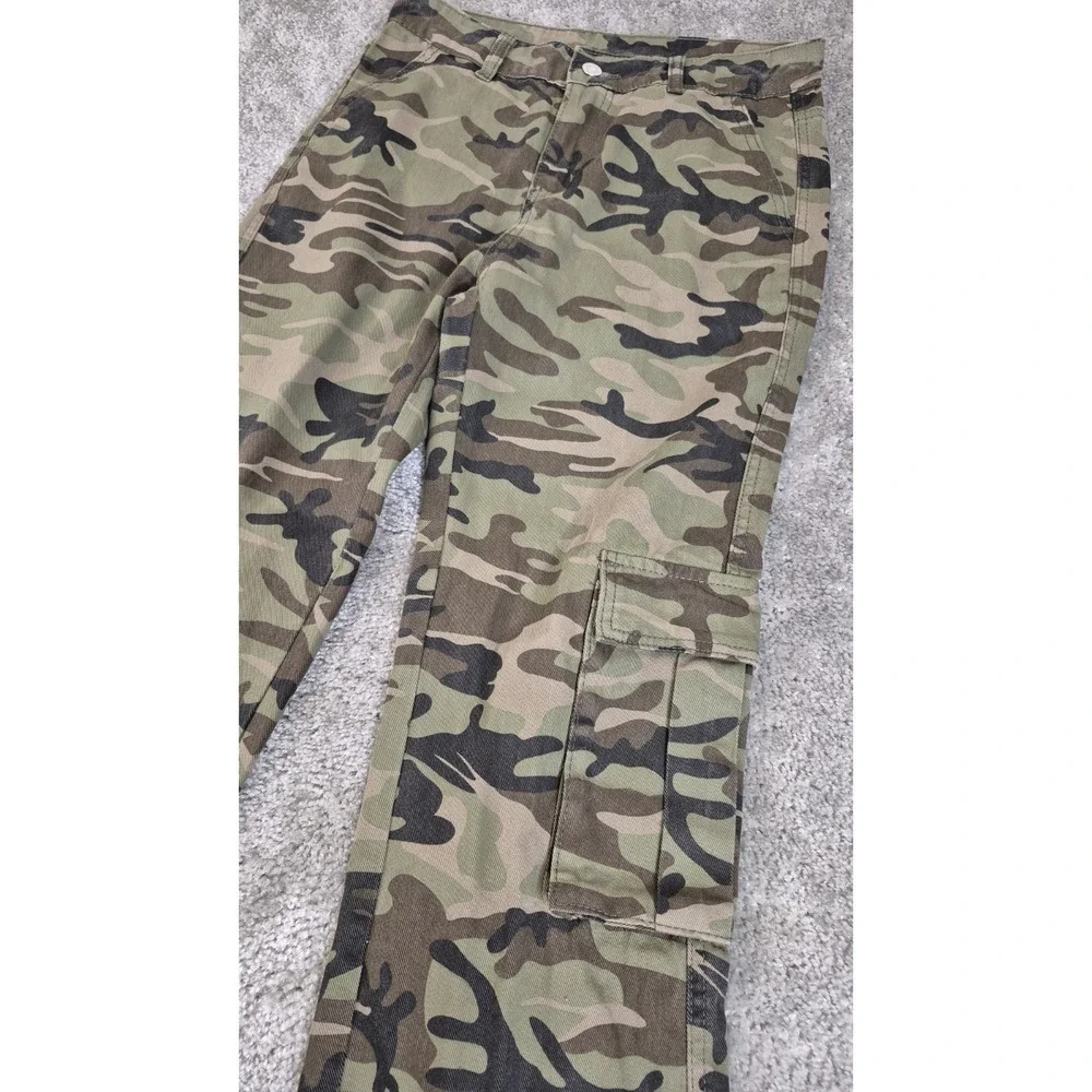 Shein Cargo Jeans‎ Womens 4 Size Small Camo Utility Pocket Baggy